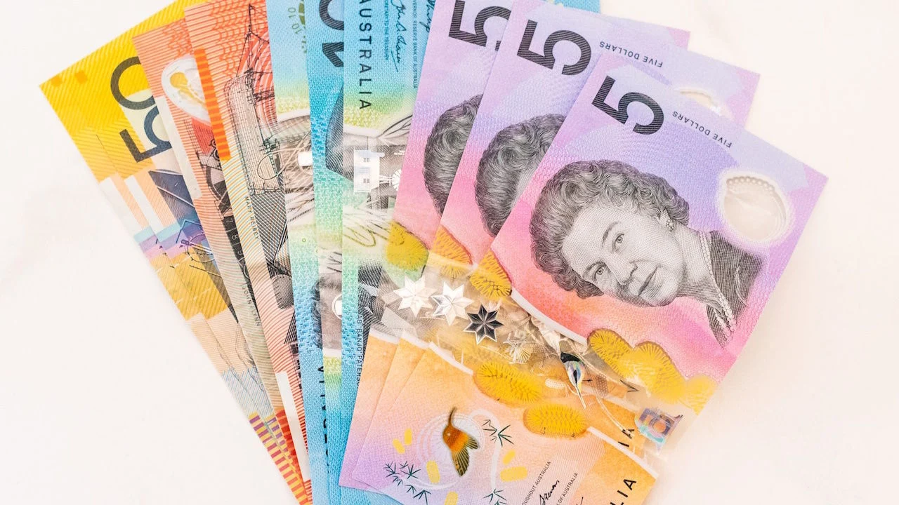 Payment (Photo by Melissa Walker Horn on Unsplash)